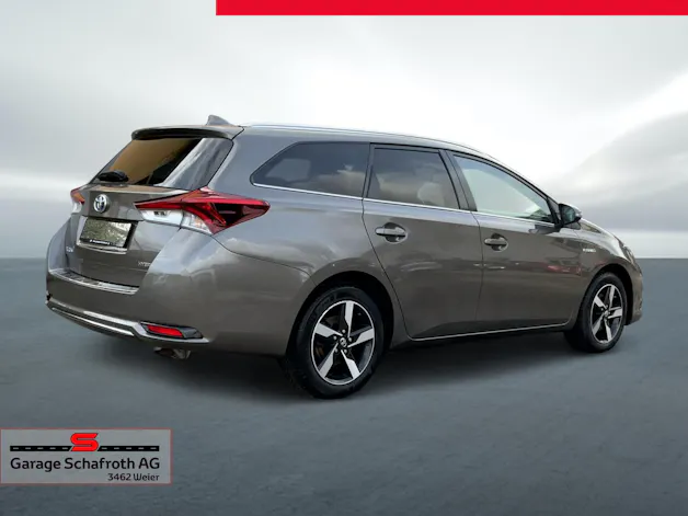 Toyota Auris Touring Sports 1.8 HSD Trend
