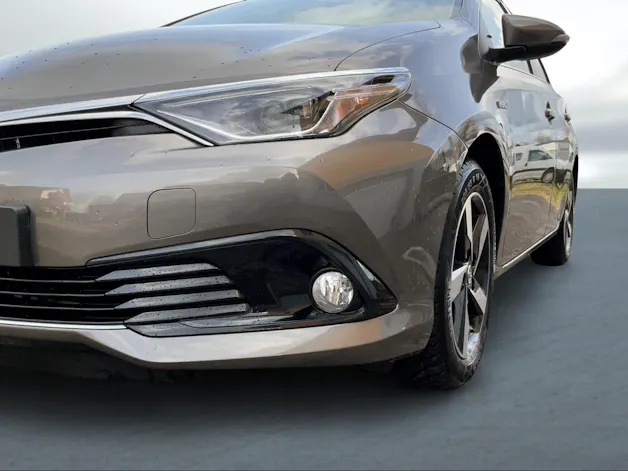 Toyota Auris Touring Sports 1.8 HSD Trend