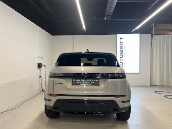 Vehicle image 8 Vehicle image 8