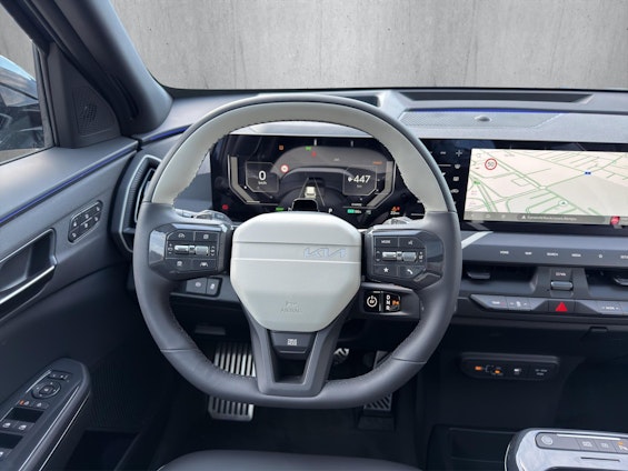 Vehicle image 10 Vehicle image 10