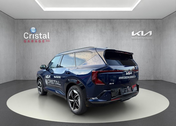 Vehicle image 3 Vehicle image 3