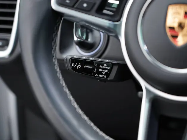 Porsche Cayenne E-Hybrid Coupé Platinum Edition