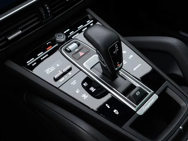 Porsche Cayenne E-Hybrid Coupé Platinum Edition