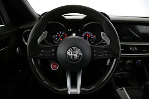 Alfa Romeo Stelvio 2.9 V6 Biturbo Q4 Quadrifoglio