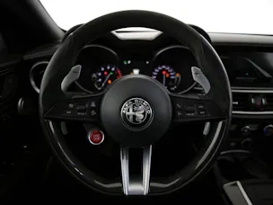 Alfa Romeo Stelvio 2.9 V6 Biturbo Q4 Quadrifoglio