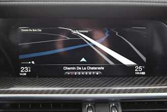 https://vehicle.imgix.net/4153728/0fbff863-6353-4803-a4b6-e44f5ce032a5.jpg