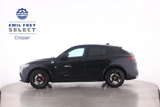 https://vehicle.imgix.net/4153728/1f965b08-020e-4d86-bffd-10e9ea5f225d.jpg