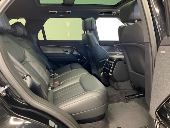 Vehicle image 6 Vehicle image 6