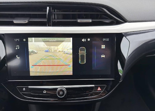 Vehicle image 8 Vehicle image 8