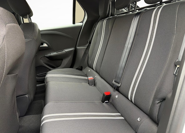 Vehicle image 8 Vehicle image 8