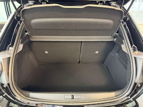 Vehicle image OPEL Corsa 1.2 T Hybrid Viva