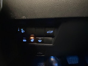 image du véhicule TOYOTA Yaris Cross 1.5 VVT-i HSD Trend AWD-i