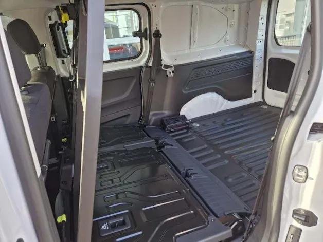 Opel Combo Cargo Crew 2.4 t XL 1.5 D S/S