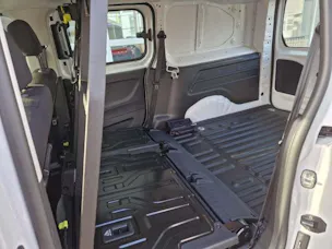 Opel Combo Cargo Crew 2.4 t XL 1.5 D S/S