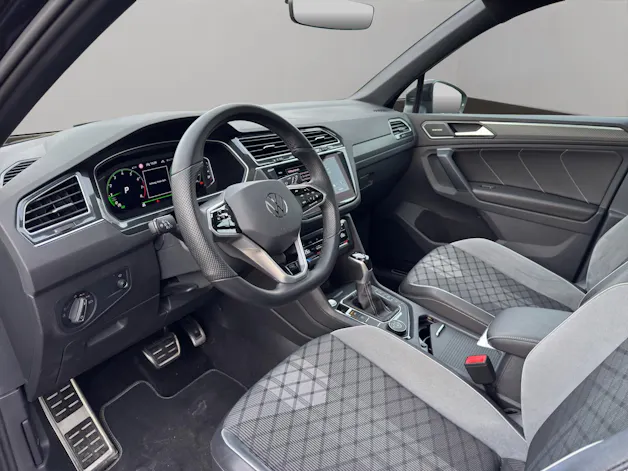 VW Tiguan 2.0TSI R-Line 4Motion DSG