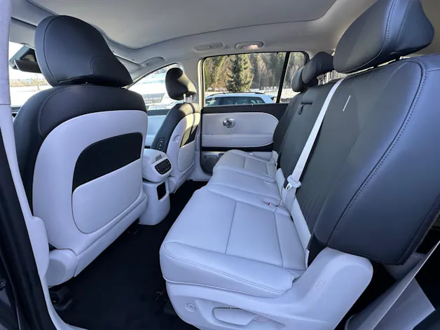 Hyundai Ioniq 9 110kWh Vertex Caligraphy 4WD