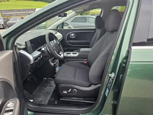 Hyundai Ioniq 9 110kWh Amplia 4WD