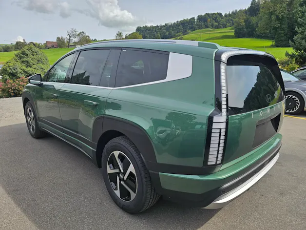 Hyundai Ioniq 9 110kWh Amplia 4WD