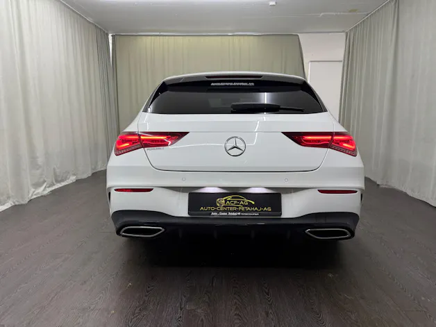 Mercedes-Benz CLA Shooting Brake 200 AMG Line 7G-DCT