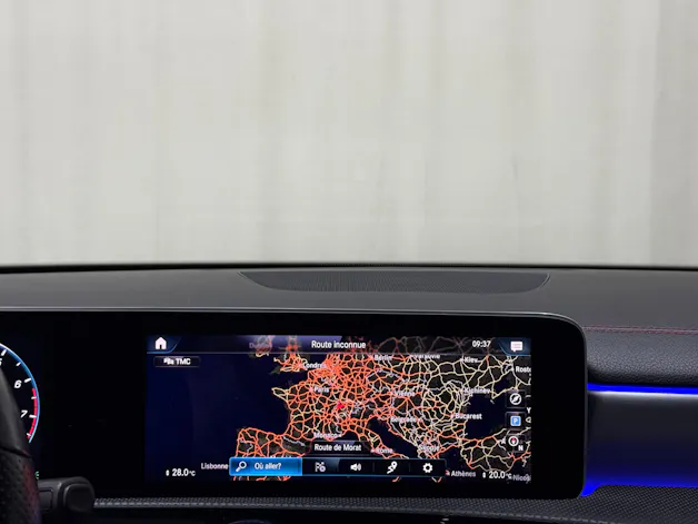 Mercedes-Benz CLA Shooting Brake 200 AMG Line 7G-DCT