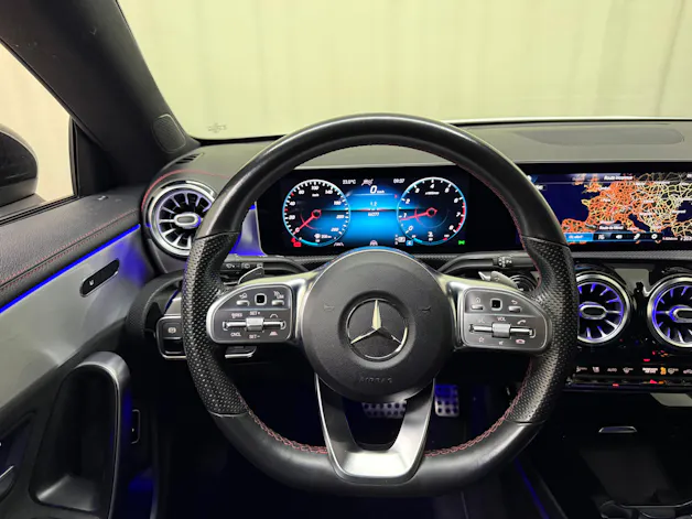 Mercedes-Benz CLA Shooting Brake 200 AMG Line 7G-DCT