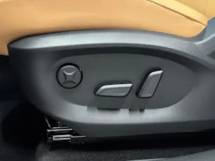 MG HS 1.5 T Luxury Automat