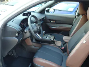 Mazda MX-30 e-Skyactiv R-EV Advantage