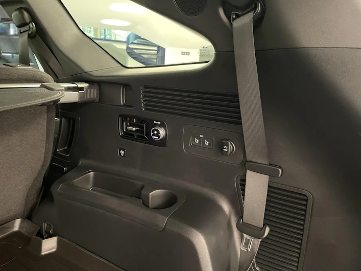 immagine del veicolo KIA SORENTO