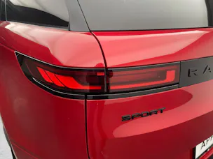 Land Rover Range Rover Sport 3.0 TD6 350 First Edition