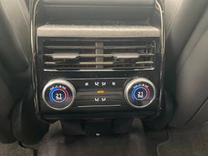 Fahrzeugbild LAND ROVER Range Rover Sport 3.0 TD6 350 First Edition