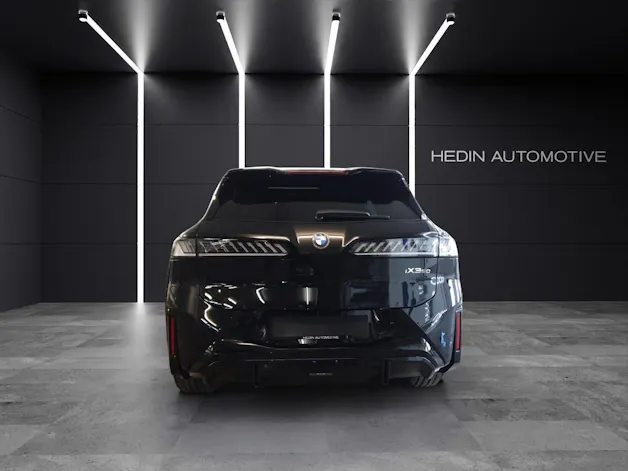 BMW iX3 50 xDrive