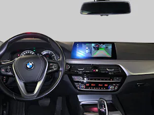 BMW 520d xDrive Touring Sport Line