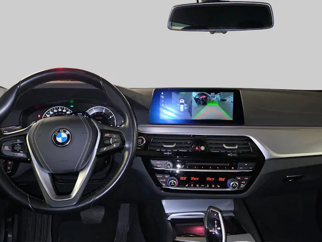 BMW 520d xDrive Touring Sport Line