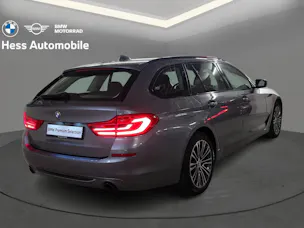BMW 520d xDrive Touring Sport Line