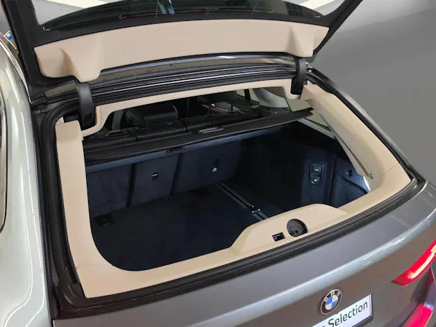 BMW 520d xDrive Touring Sport Line