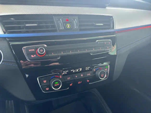 BMW X2 20i xDrive SAG