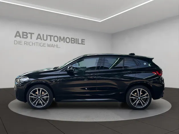BMW X2 20i xDrive SAG