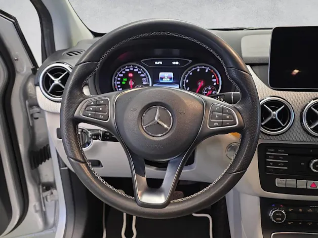 Mercedes-Benz B 250 Urban 4Matic