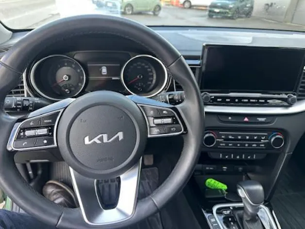 Kia Ceed 1.5T-GDi MHEV PowDCT