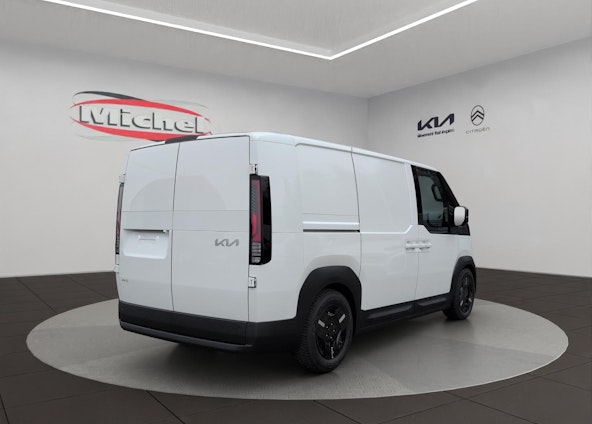 Vehicle image 5 Vehicle image 5