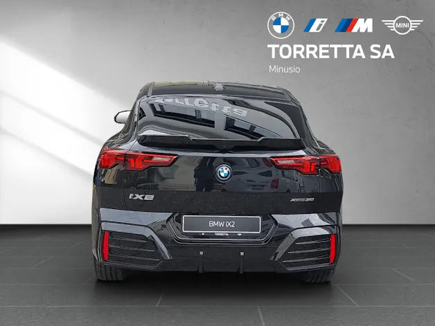 BMW iX2 30 xDrive