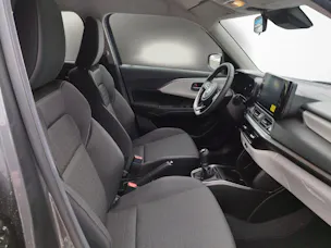 Suzuki Swift 1.2 Sakura Top Hybrid 4x4