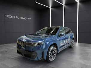 BMW iX3 50 xDrive