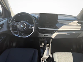https://vehicle.imgix.net/4154599/52f321a4-8084-41d9-8986-6fdb84275e9d.jpg