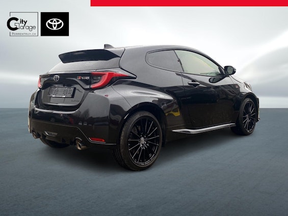 Vehicle image 10 Vehicle image 10