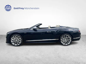https://vehicle.imgix.net/4154659/64f364b6-5e6f-45d3-b7ef-0d278dcb451c.jpg