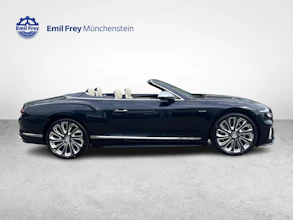 https://vehicle.imgix.net/4154659/865da84f-e15f-4041-994a-818725b62436.jpg