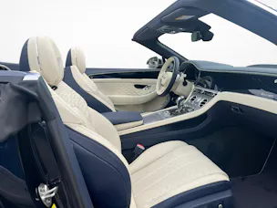 Bentley Continental GTC 4.0 V8 Hybrid Mulliner