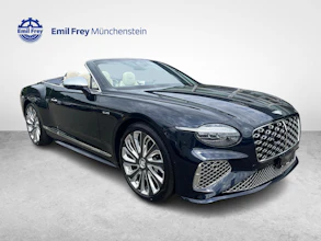 https://vehicle.imgix.net/4154659/f2d0e5d7-bfc8-46ea-aac8-8afdb5d65ede.jpg