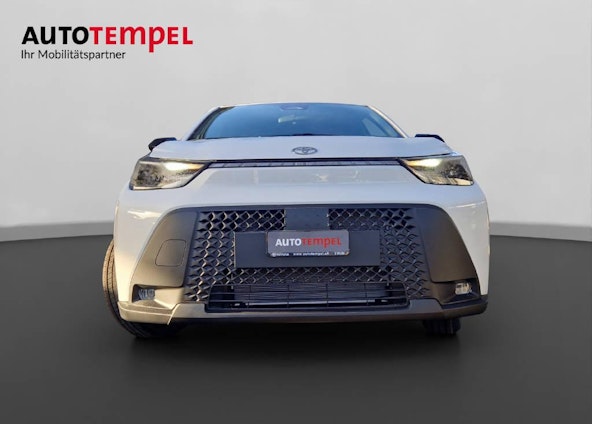 Vehicle image 6 Vehicle image 6